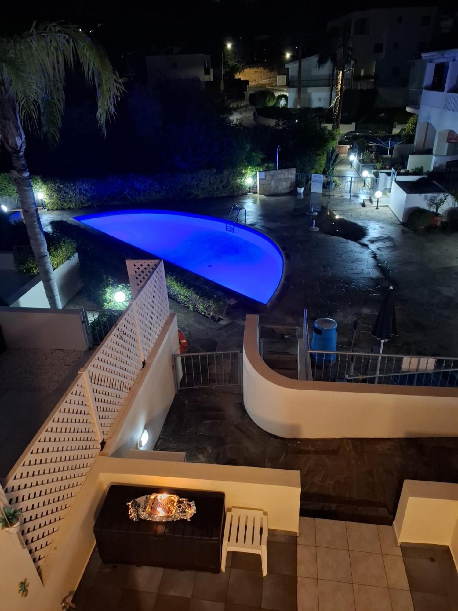 2 Bedroom Townhouse Lower Peyia Paphos Cyprus Bagian luar foto
