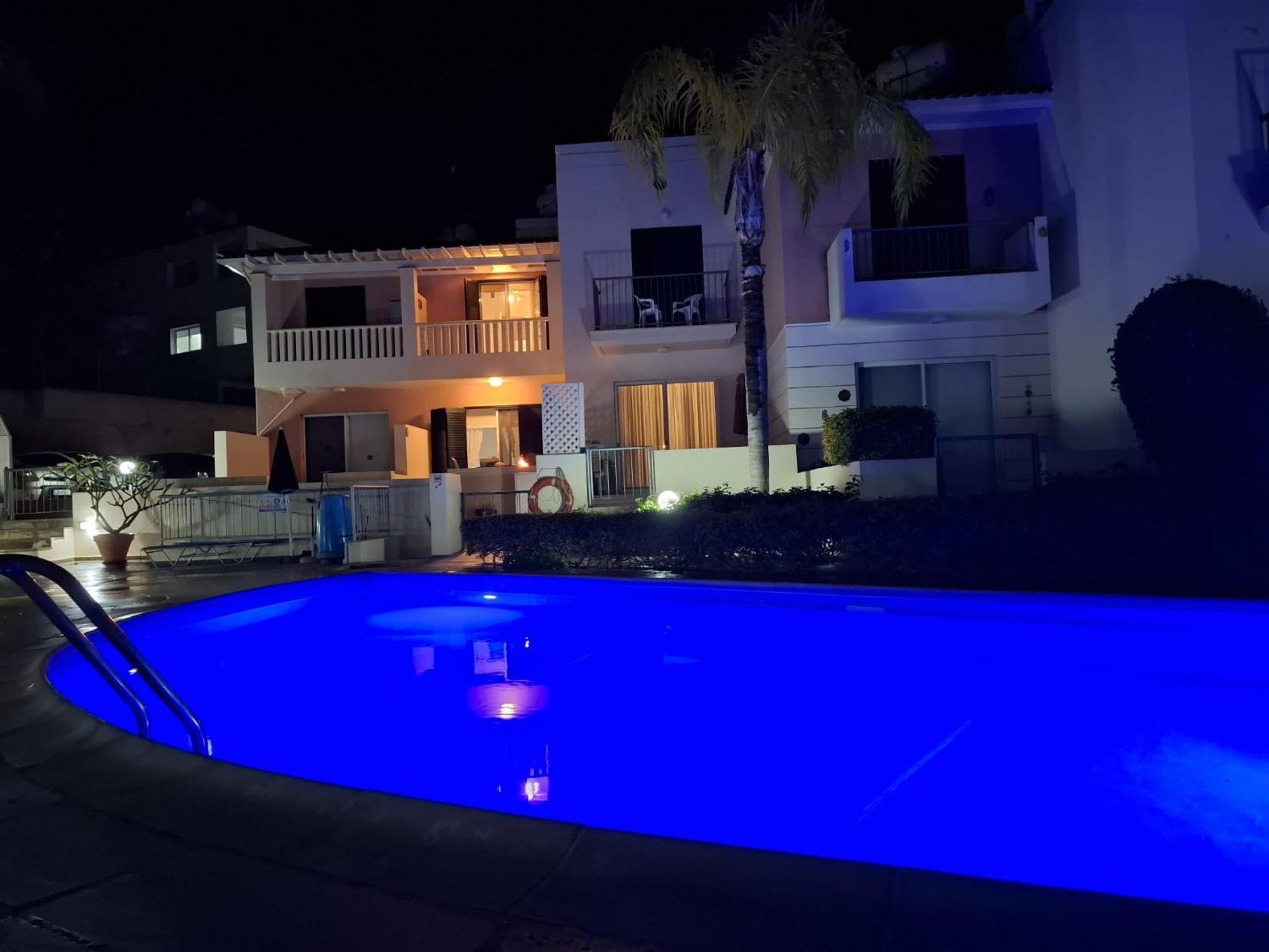 2 Bedroom Townhouse Lower Peyia Paphos Cyprus Bagian luar foto